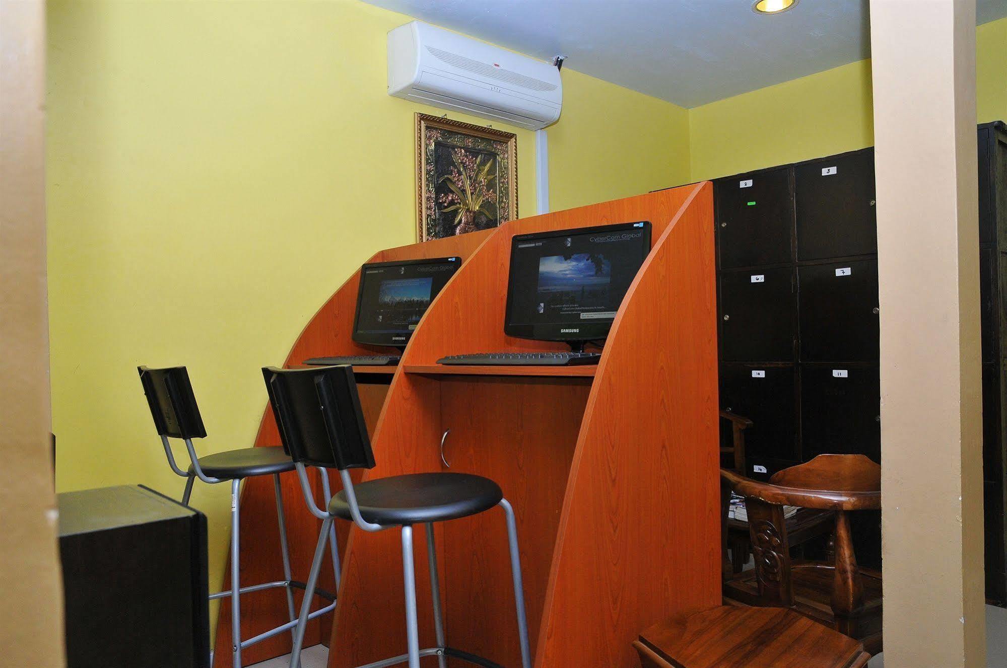 Alamanda Hotel Petaling Street Куала-Лумпур Экстерьер фото